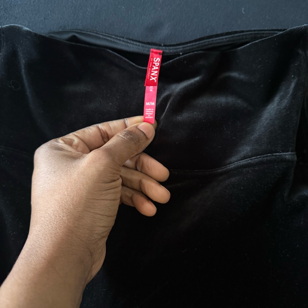 SPANX Luxe Black Velvet leggings
